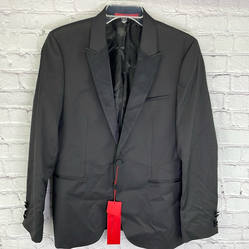 ⭐️NWT (695$) Hugo Boss super black tuxedo jacket SZ 36Reg (No pants) 100% wool